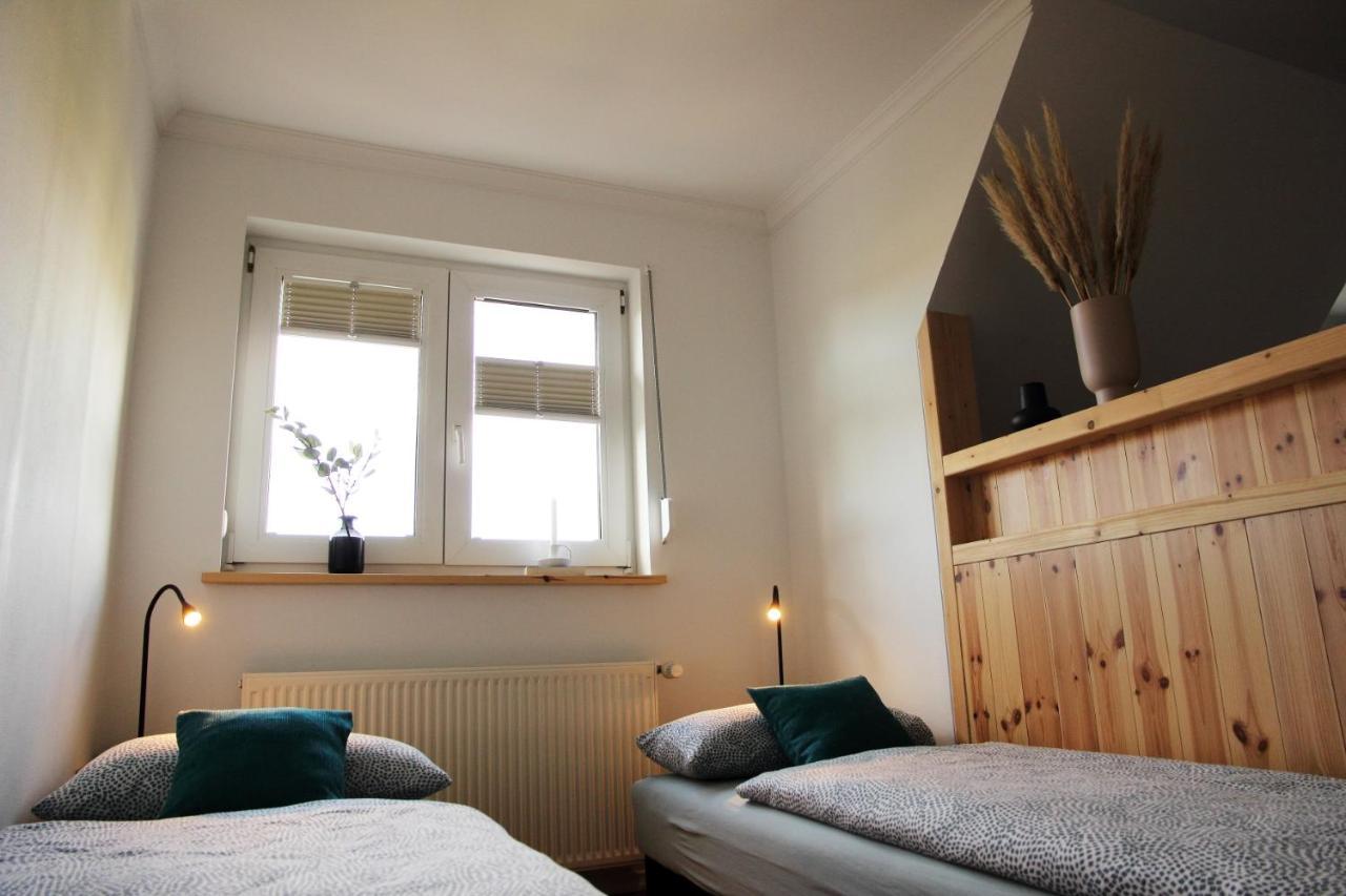 Ferienwohnung Siedlungsnest Анклам Екстериор снимка